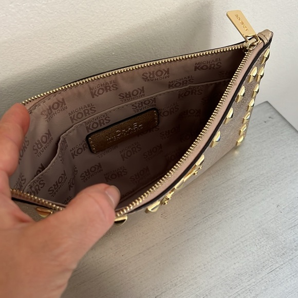 Michael Kors Wristlet - Picture 4 of 7
